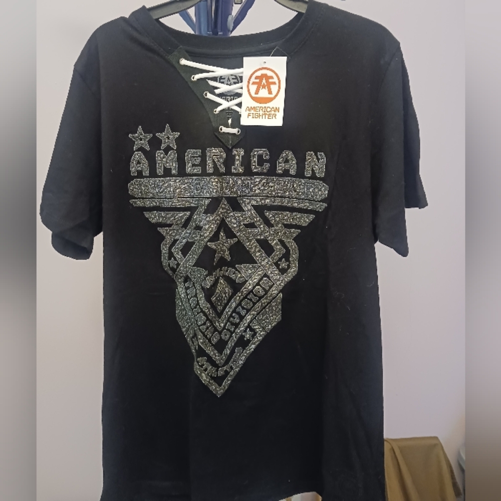 New Women's American Fighter Black V- Neck Tee with Geometric Design